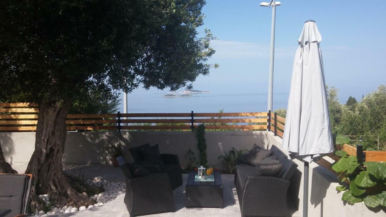 Apartment Eli - Sea View Млини Екстериор снимка