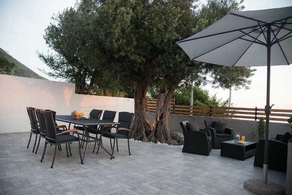 Apartment Eli - Sea View Млини Екстериор снимка