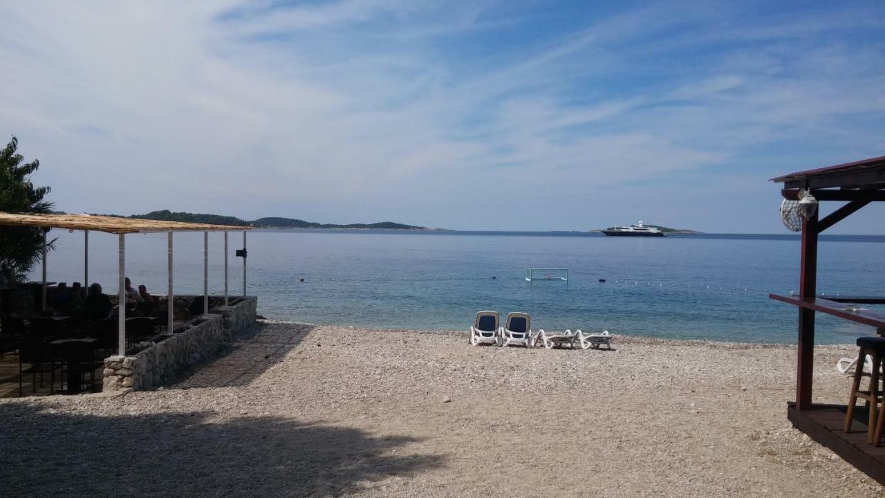 Apartment Eli - Sea View Млини Екстериор снимка